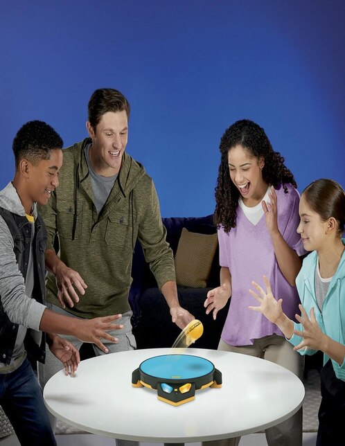 Hasbro Gaming Testa D'Uovo: Gioco Da Tavolo Per Famiglie Con 10 Uova, Sfida A Non Bagnarsi, Adatto A Feste E Risate