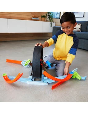 Pista armable Hot Wheels Girosextremos