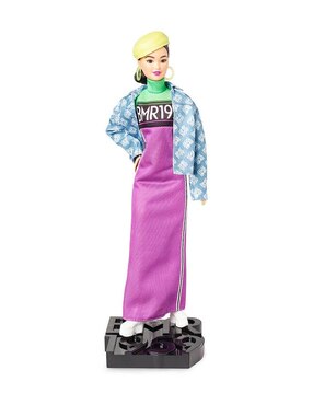 barbie movimientos divertidos liverpool