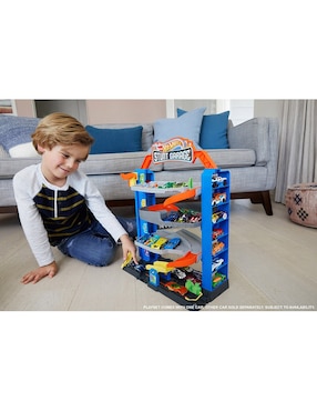 Pista armable Hot Wheels Stunt Garage