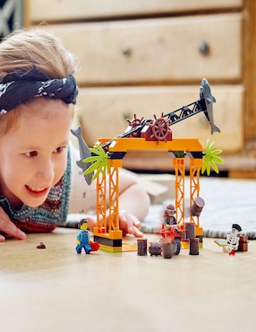 LEGO City City Desafío acrobático: ataque del tiburón 60342