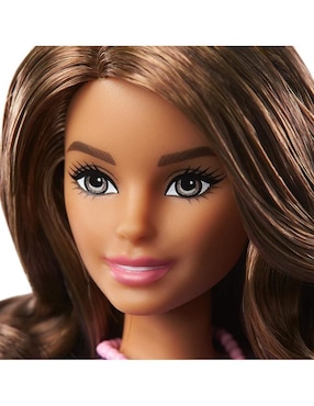 Muñeca Barbie Princesas Adventure