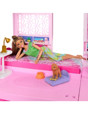 Muñeca Barbie casa de los sueños
