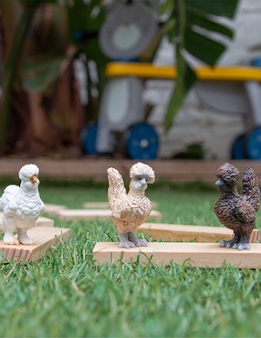 Figura de gallina Schleich