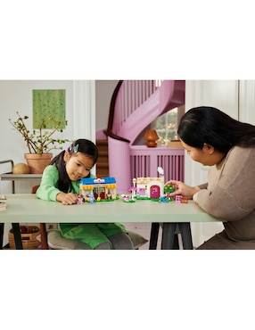 Lego Animal Crossing MiniNook y la casa de Minina 77050