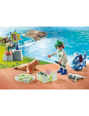 Playmobil My Life Cuidadora con animales 71448 Gift Sets