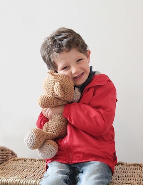 Peluche de oso Zana hecho a mano de 30 cm