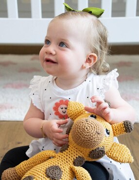 Peluche de jirafa Zana hecho a mano de 34 cm