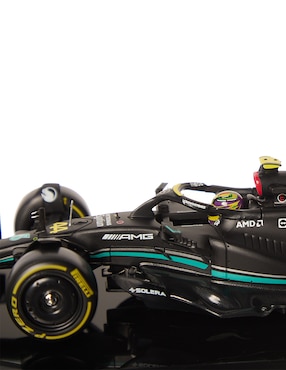 Vehículo a escala Bburago f1 w14e performance Mercedes Benz