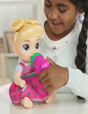 Muñeca Baby Alive Harper Hugs deliciosos batidos