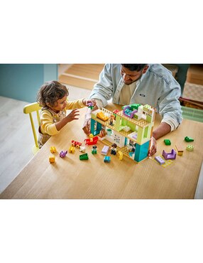 Lego Duplo Casa Familiar Moderna 3 en 1 con Figuras 10470