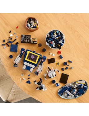 Lego Transformers soundwave 10358