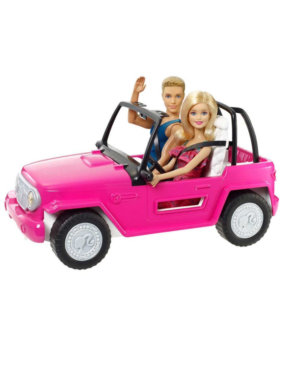 barbie en auto