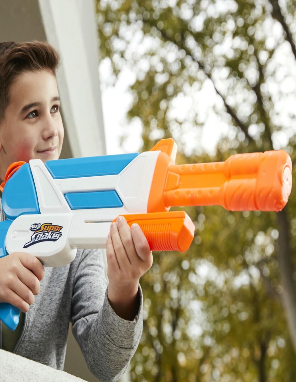 Lanzador de agua Super soaker twister 12