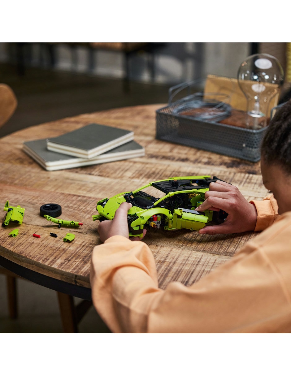 Lego Lamborghini huracán tecnica 42161 Technic 4
