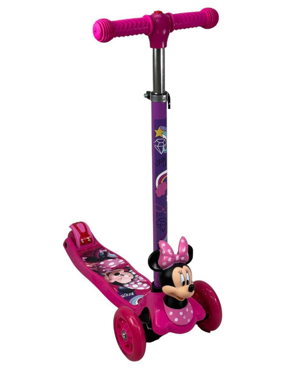 Minnie store scooter toy