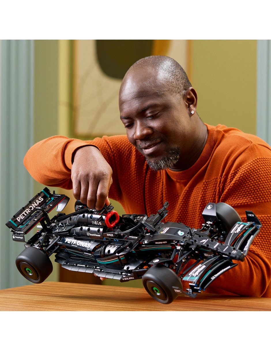 Technic Mercedes-AMG F1 W14 E Performance 42171 5