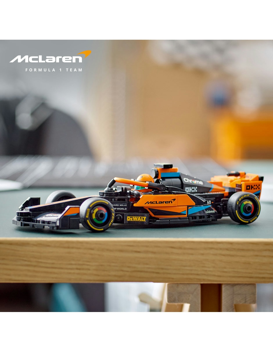 Auto de carreras de fórmula 1 MClaren 2023 76919 9