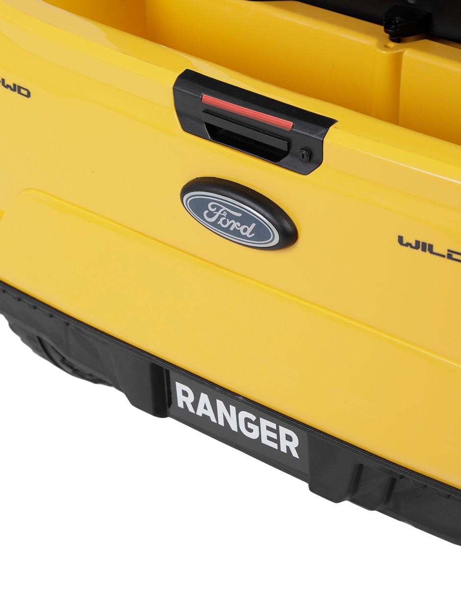 Automóvil montable    recargable 8