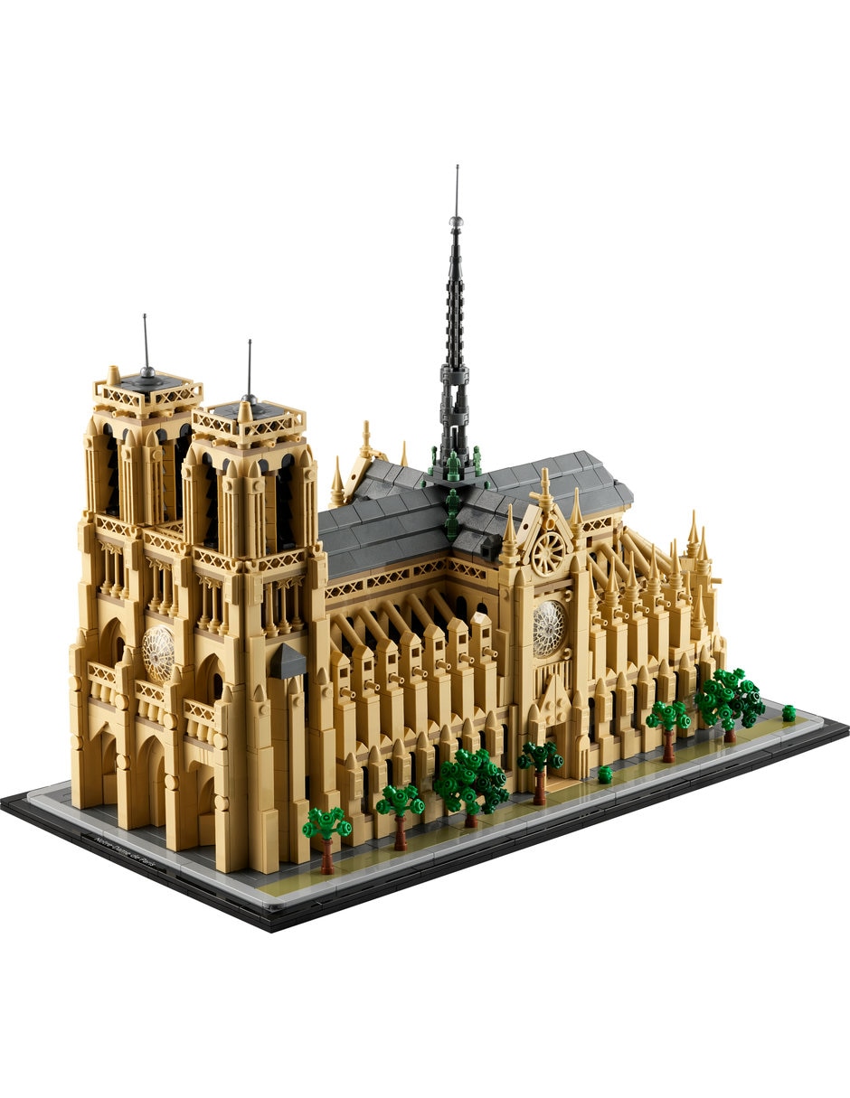 Lego Notre Dame de París 21061 3