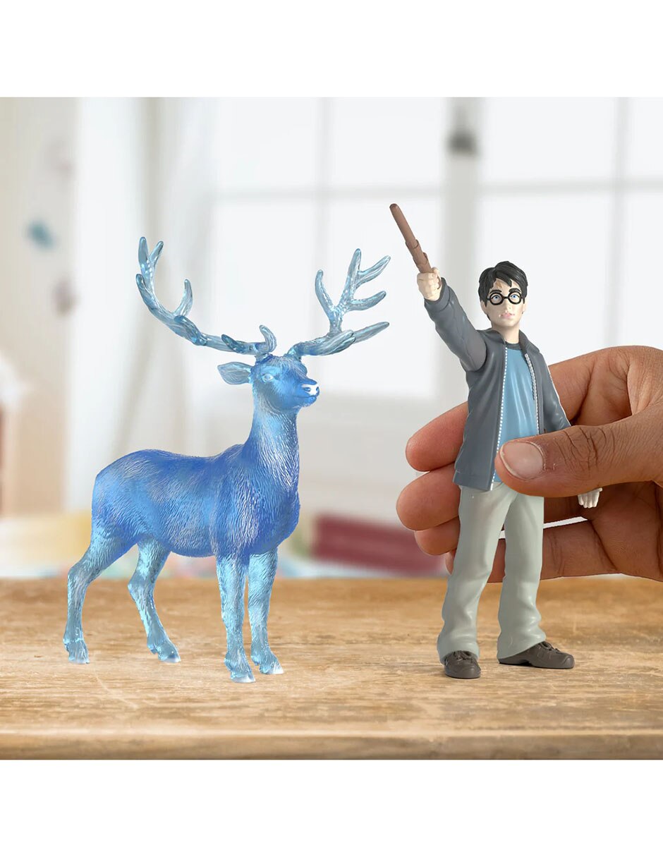 Figura de acción Wizarding World Harry Potter y Patronus 2