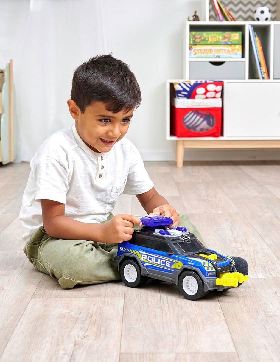 Automóvil policía 6