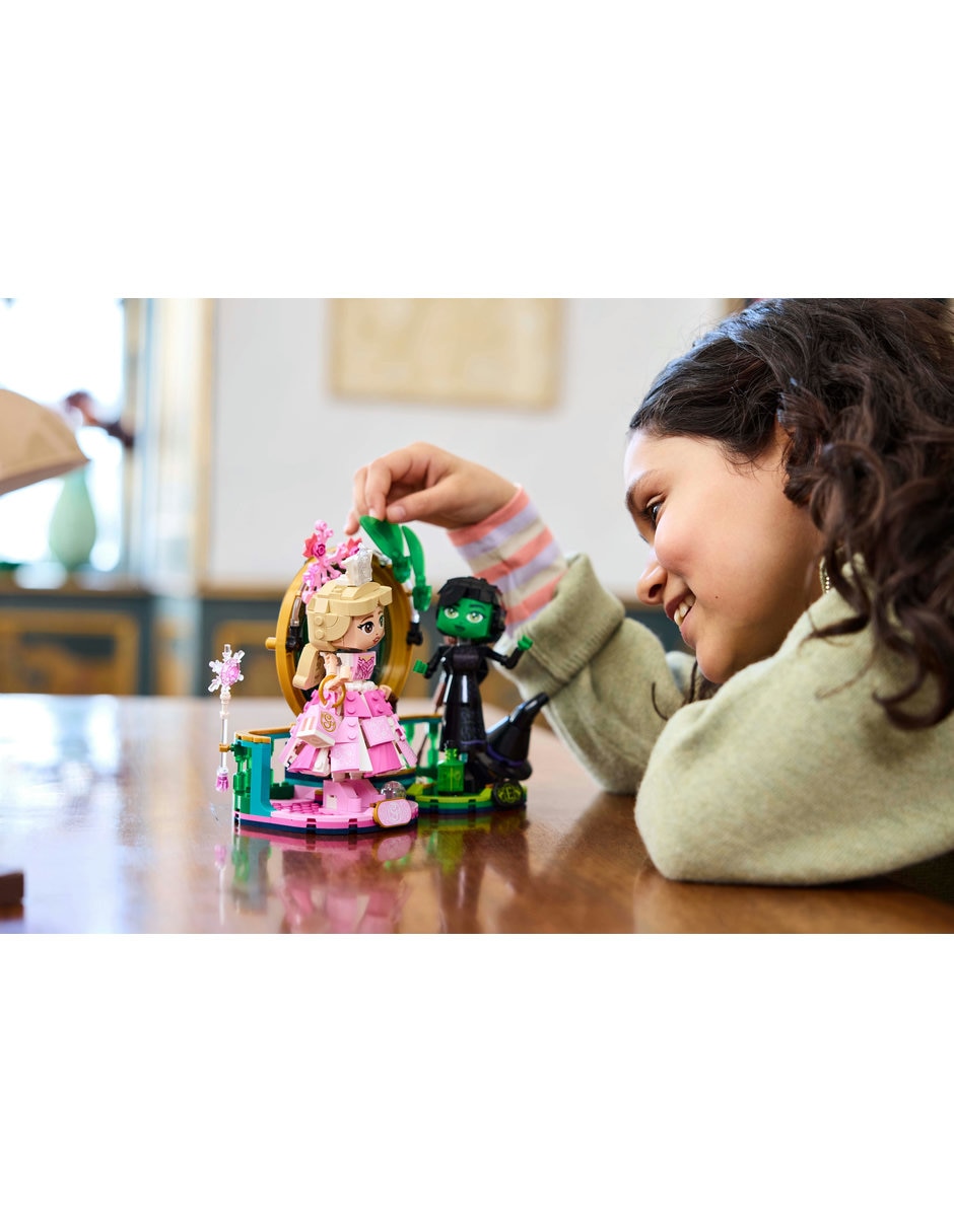 Figuras de Elphaba y Glinda 75682 7