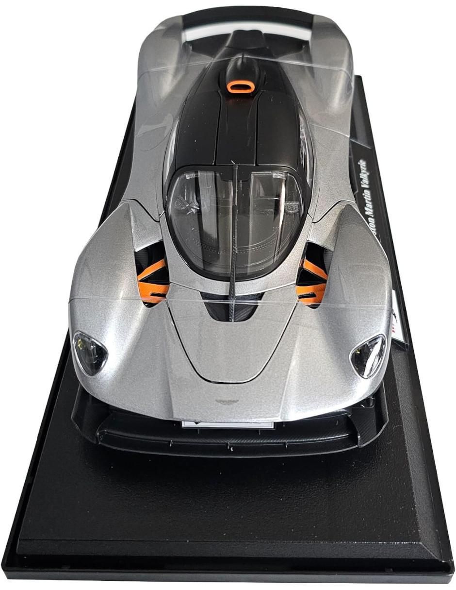 Vehículo a escala aston martin valkyrie Aston Martin 2