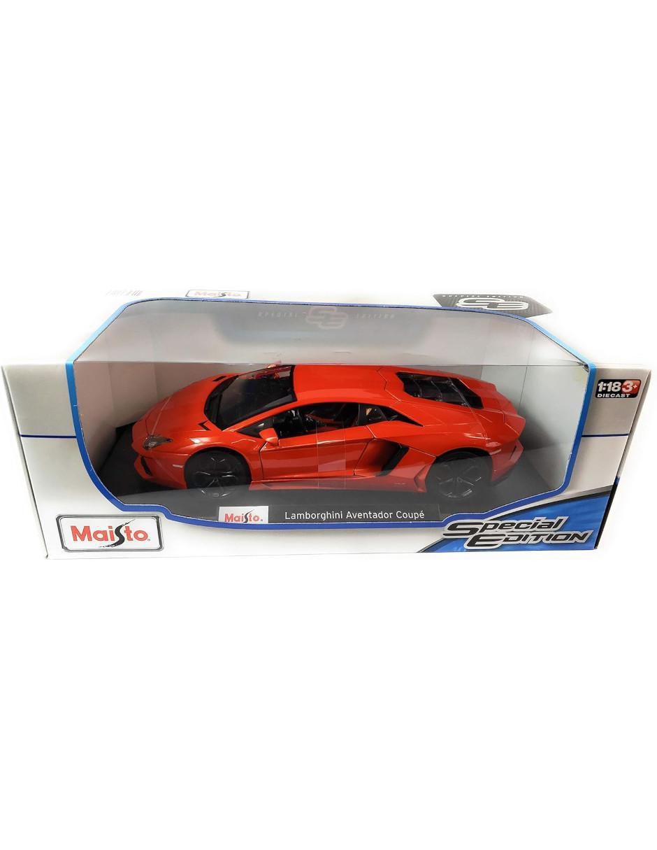 Vehículo a escala lamborghini aventador coupé 3