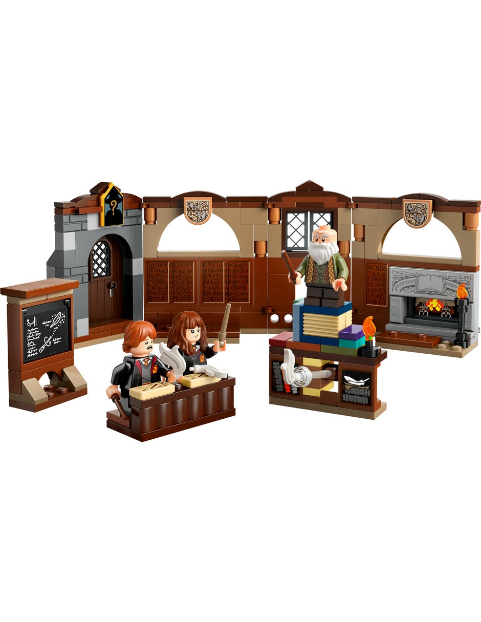 Castillo de Hogwarts: Clase de Encantamientos 76442 4