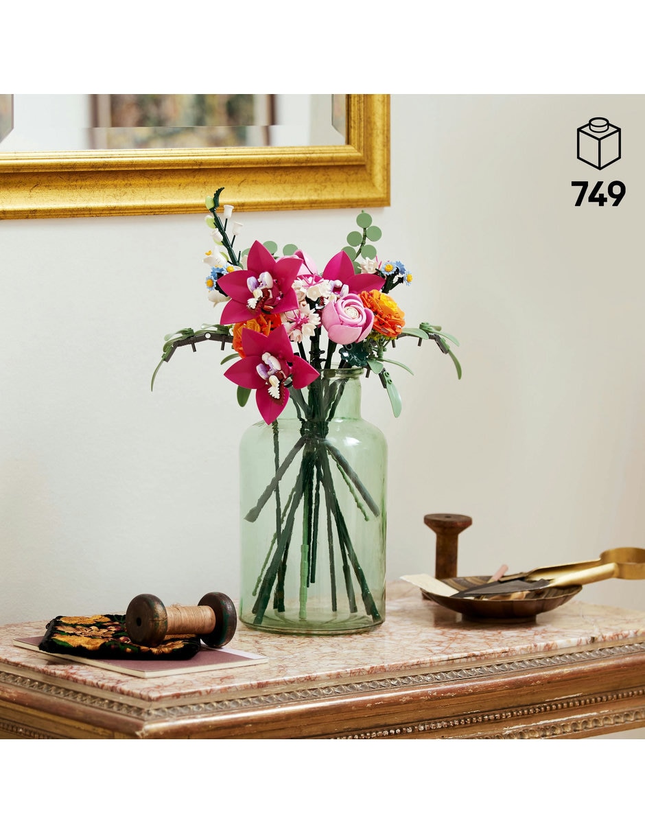 LEGO Ramo de Flores Fantasía en Rosa 10342 4