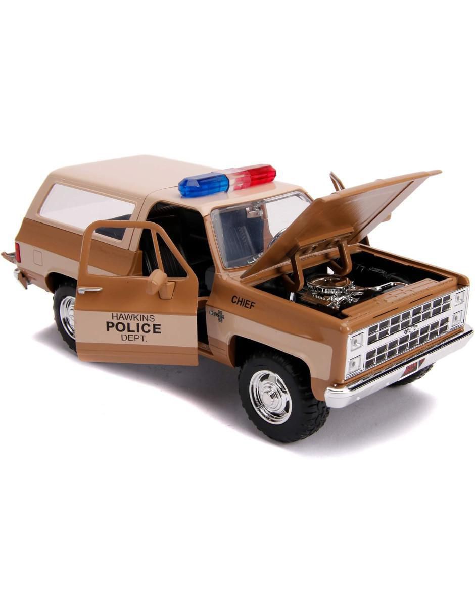 Vehículo a escala chevy blazer Stranger Things 3