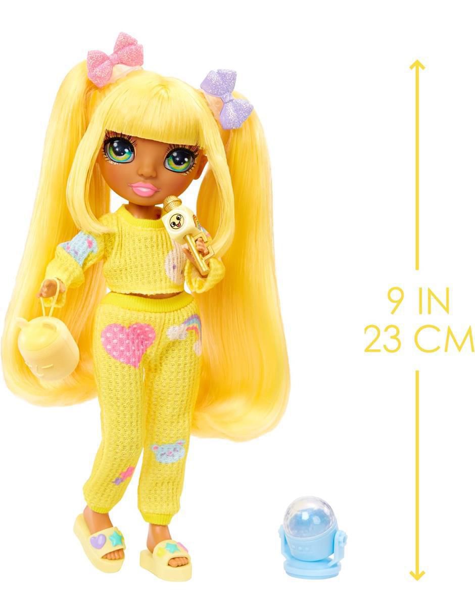 Muñeca 4