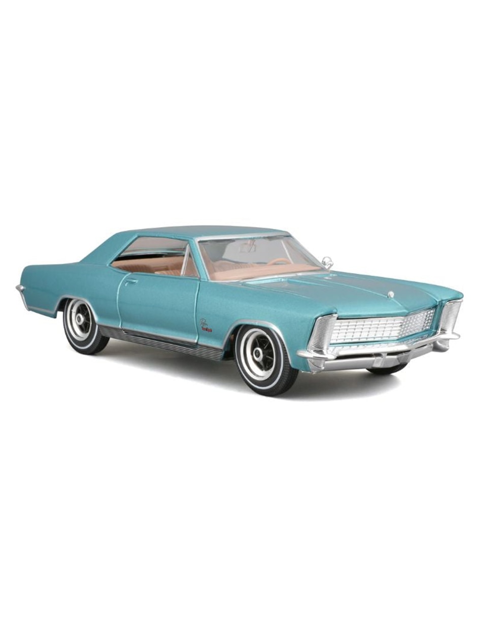 Vehículo a escala 1965 Buick Rivera 5