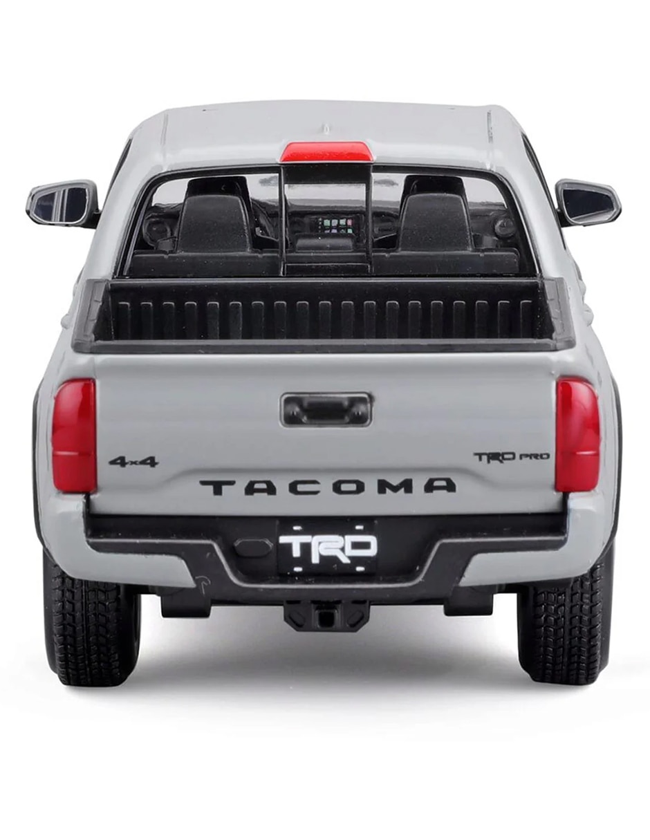 Vehículo a escala 2023 Toyota Tacoma TRD PRO 4