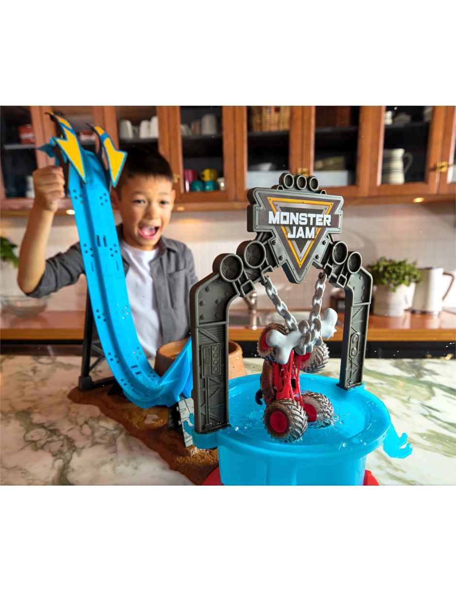 Set Monster truck playset lavado extremo 4