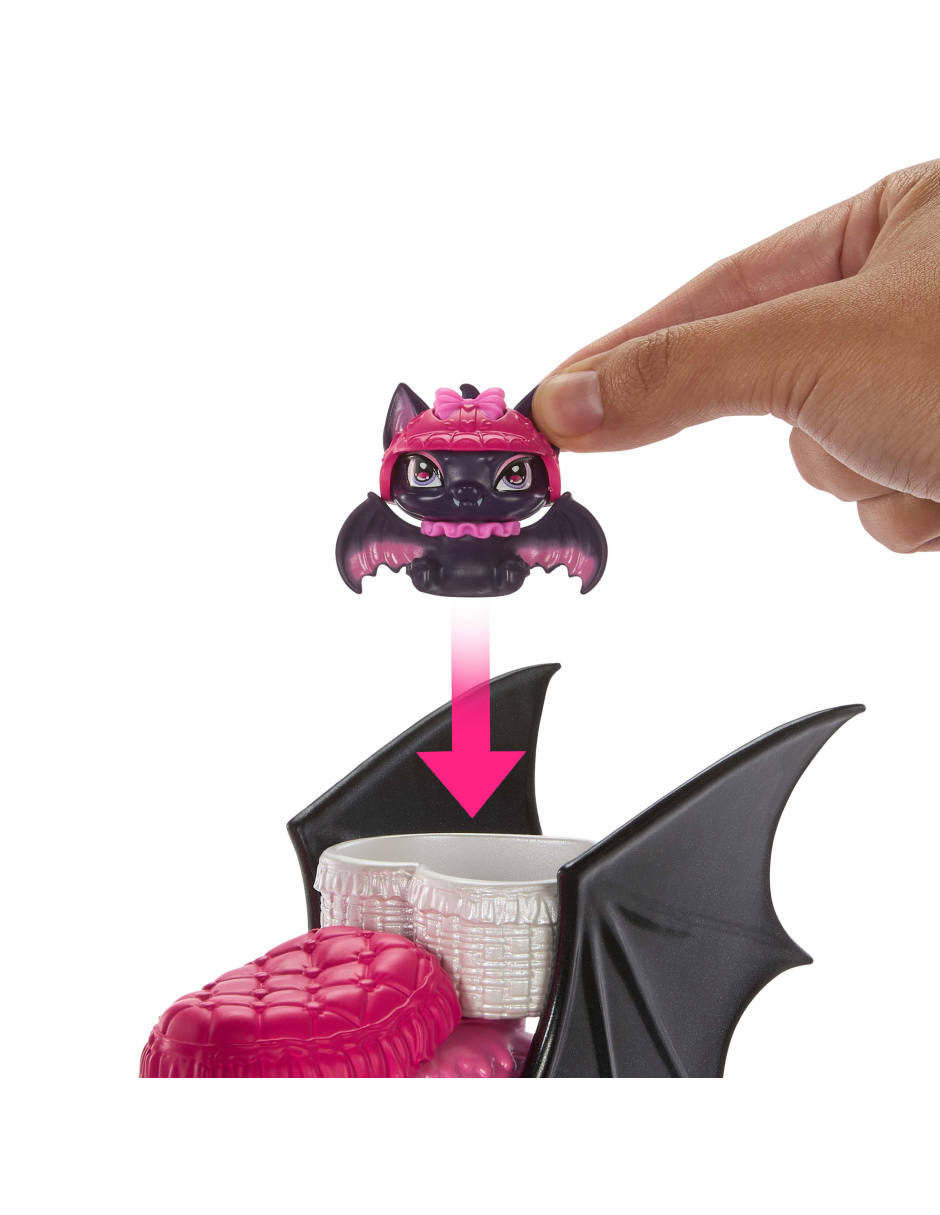Muñeca Fashion Draculaura con scooter 7