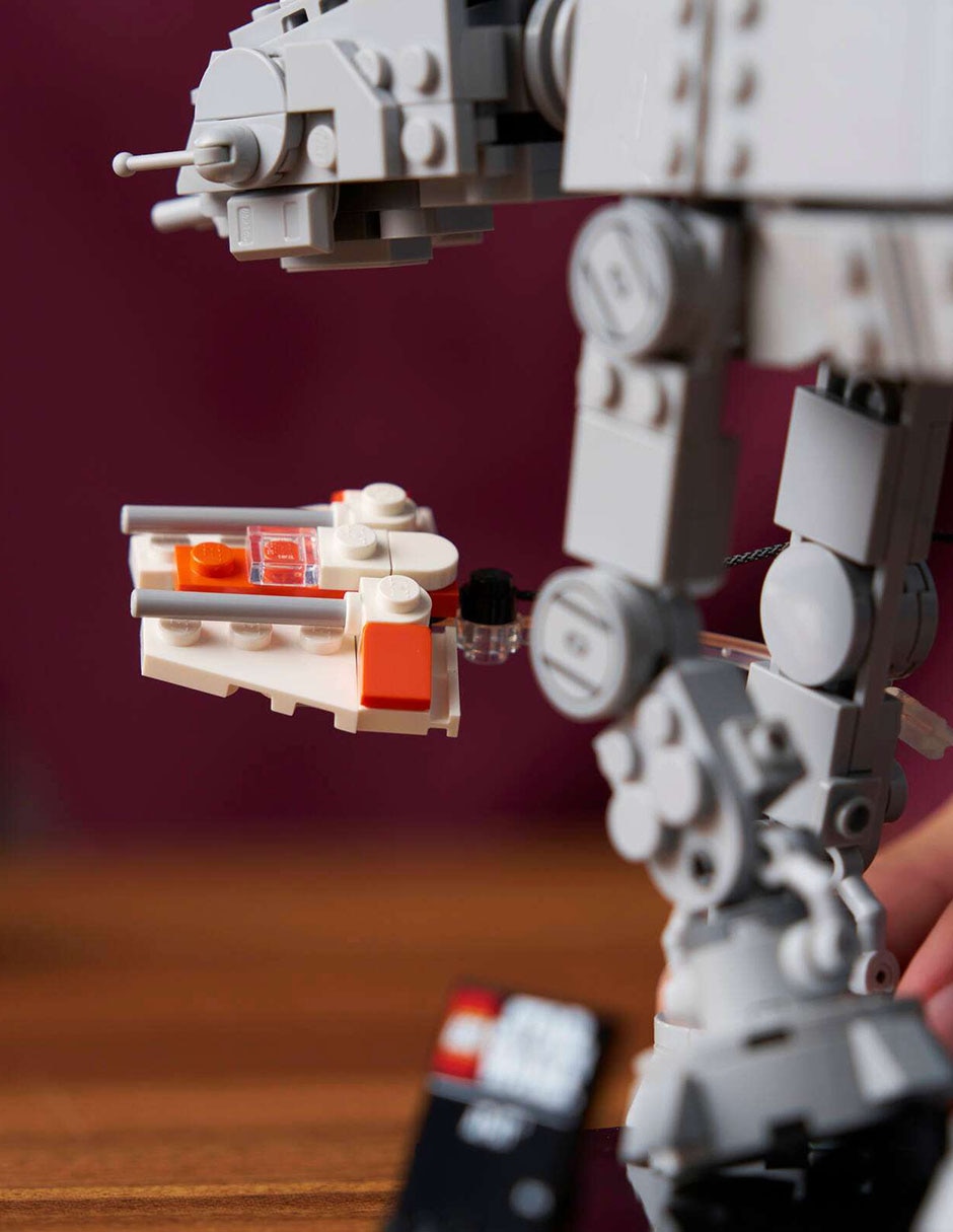 Star Wars AT-AT 75440 8