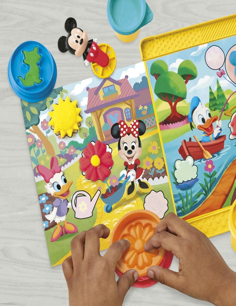 Crea una historia Mickey Mouse Club 14
