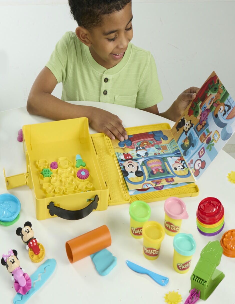 Crea una historia Mickey Mouse Club 15