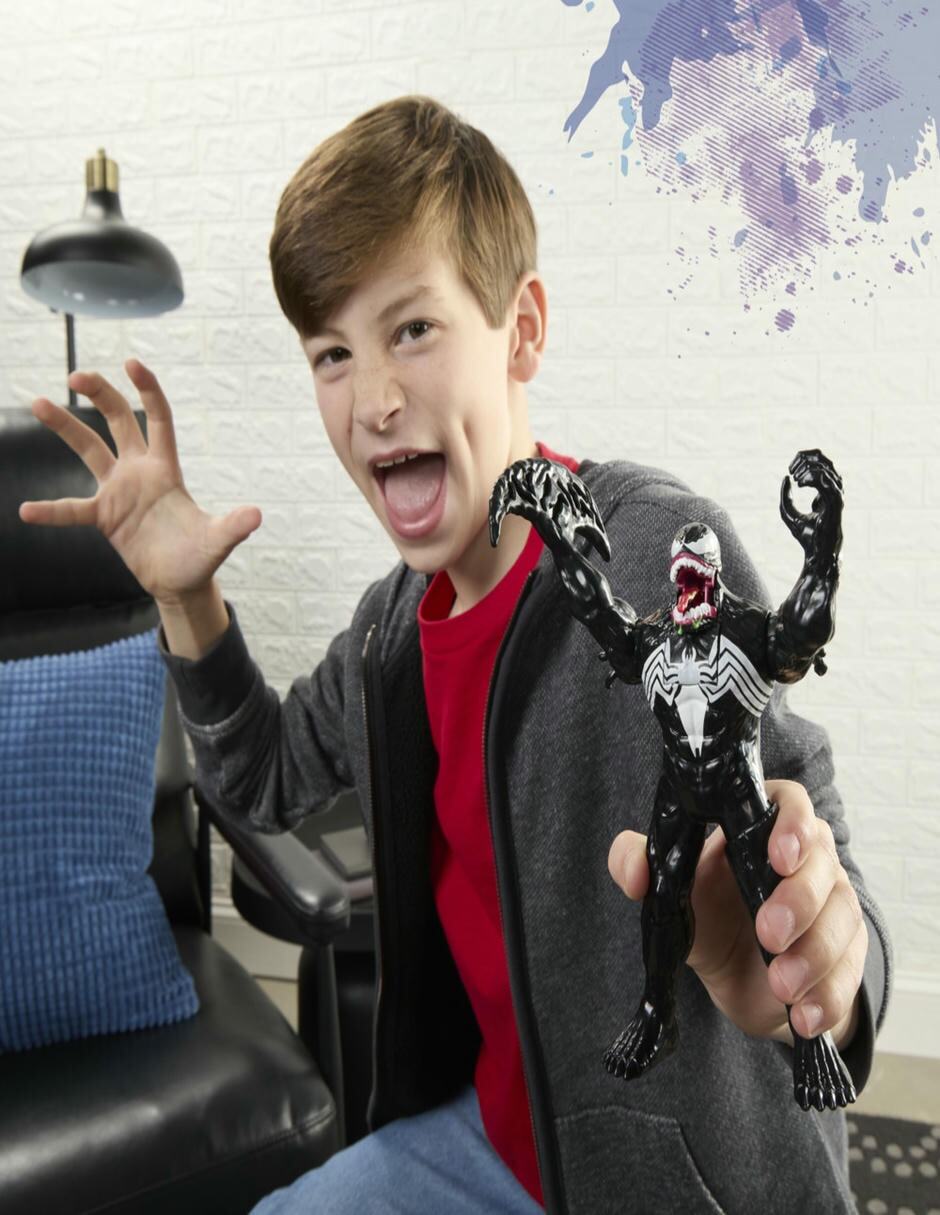 Figura de acción articulada : Spider-Man Venom Marvel con sonido 6
