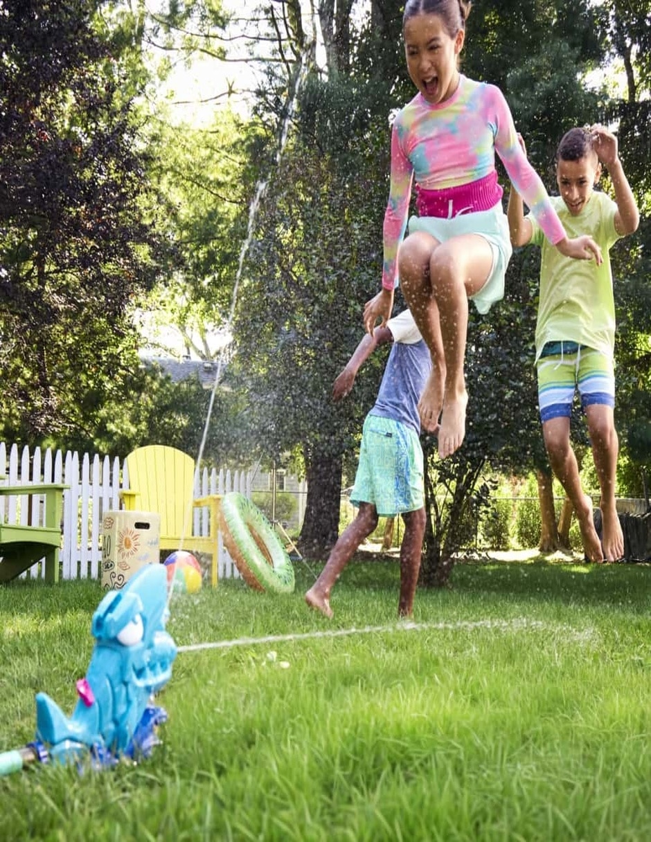 Lanzador de agua Super Soaker Hop & Chomp 8