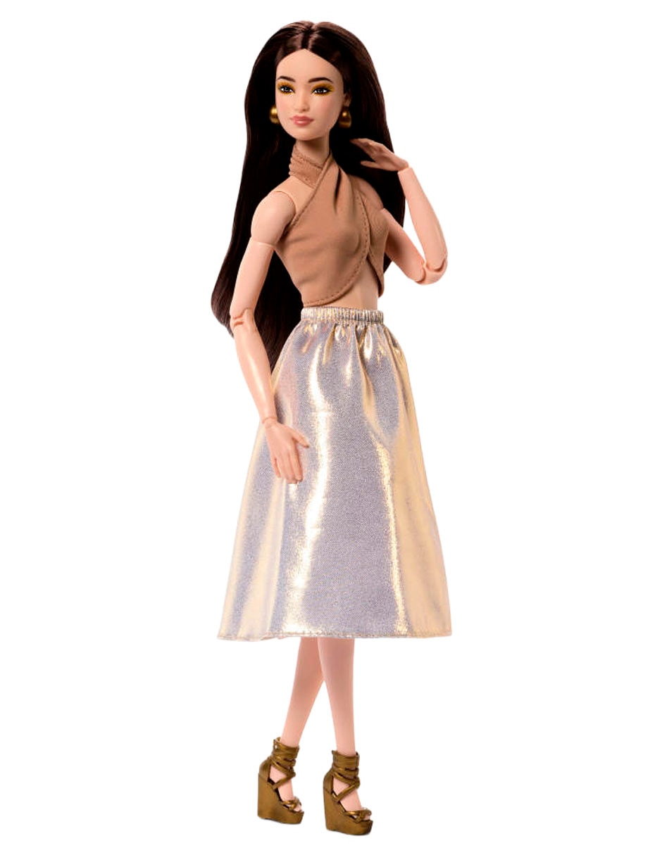 Muñeca Signature 3